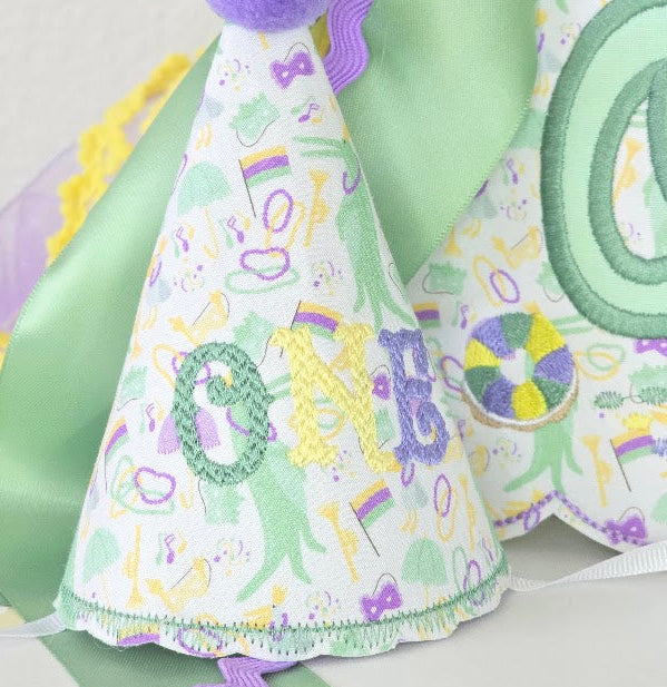 1st Birthday Bib | Matches Your Party Theme