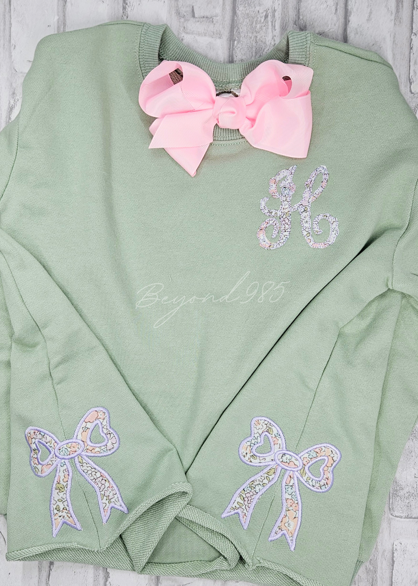 Monogrammed Side Bow Sweatshirts Bliss Font