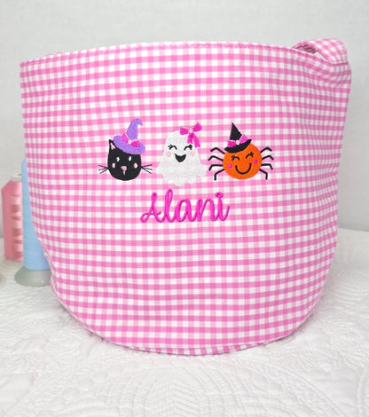 Halloween Candy Baskets