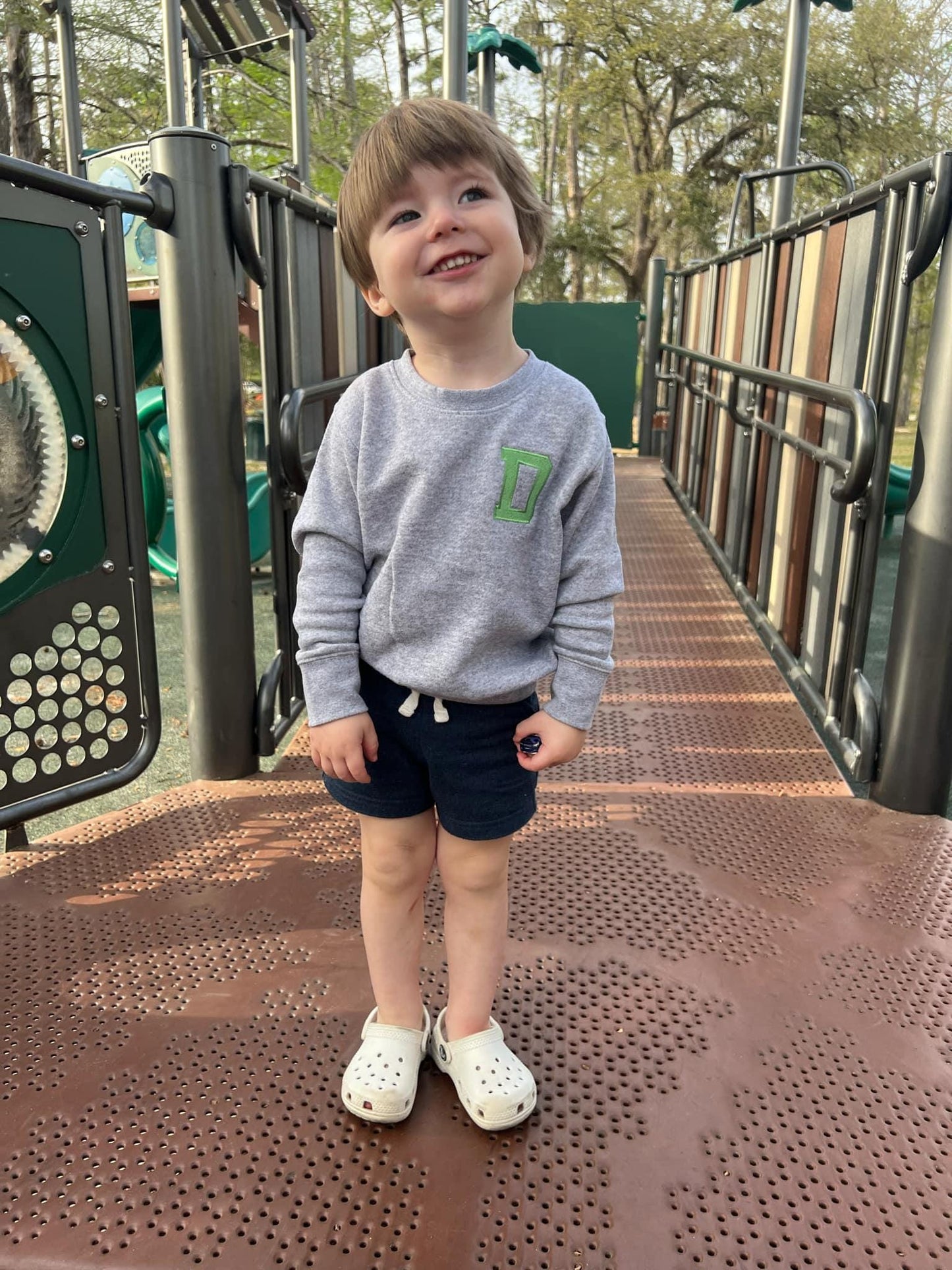 Minimal Style Pullover - Boys Sports Edition