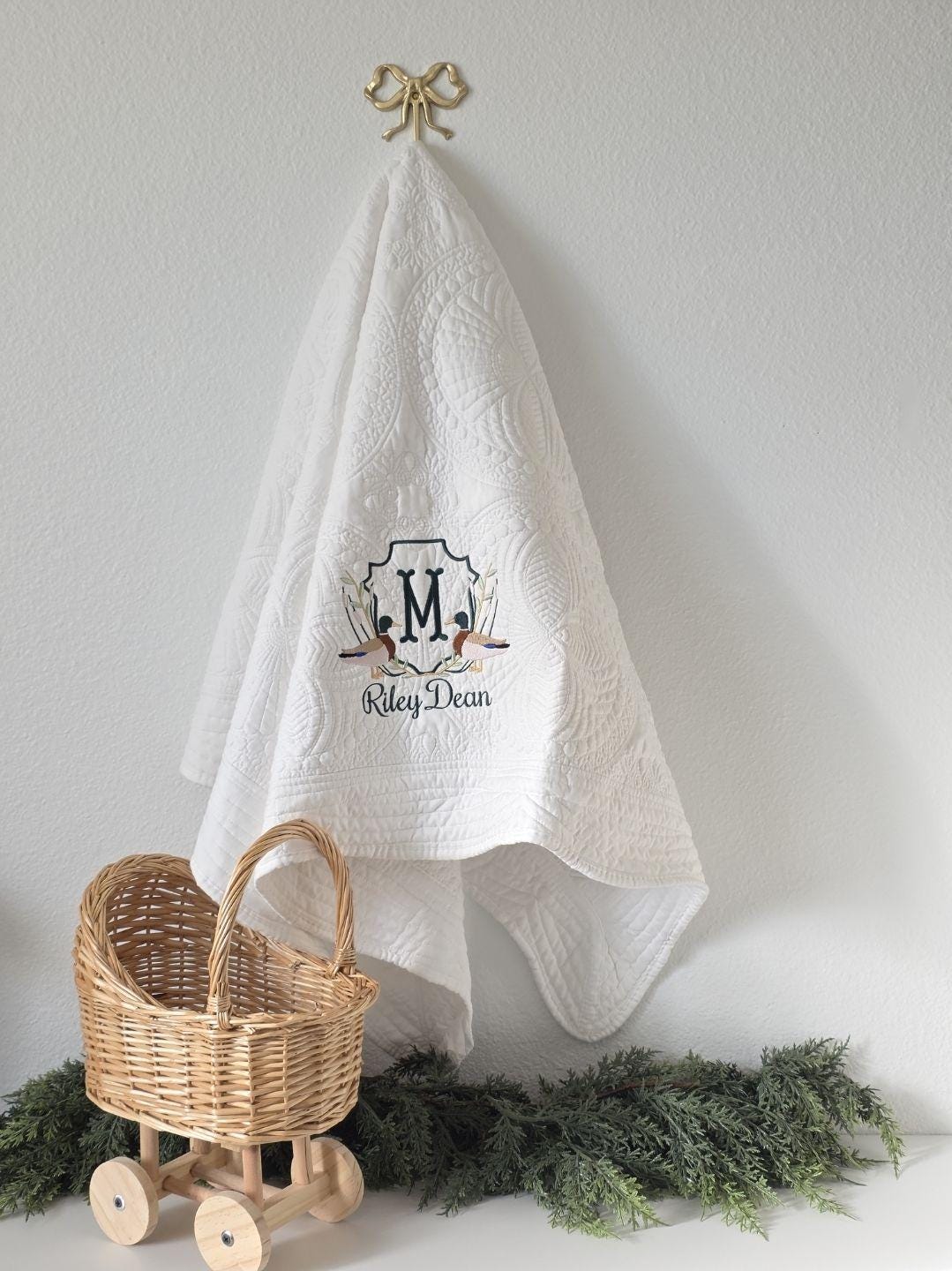 Heirloom Crib Quilt: Mallard Crest